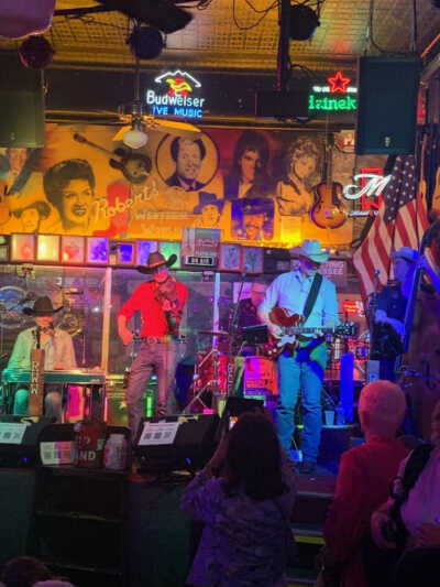 Roberts Western World Musicians