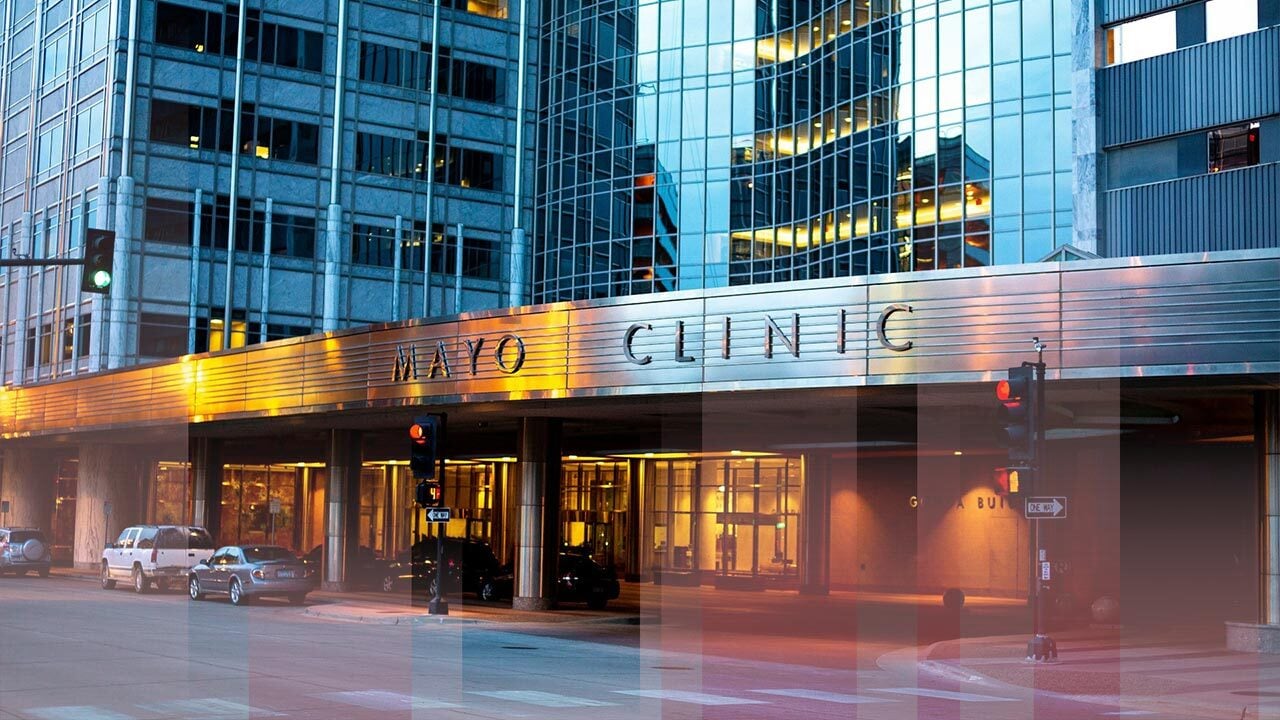 Health Systems graphic-olen-feyissa-jGmBZypoFPc-unsplash